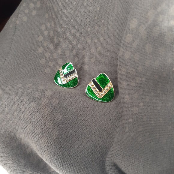 Vtg 80's Triangle V Earrings - Picture 7 of 9